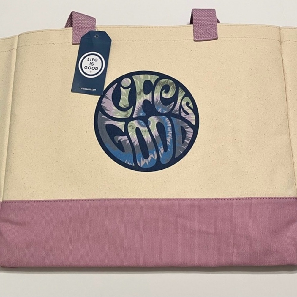 👀 PRICE DROP 👀 NWT ~ Life is Good Canvas Tote